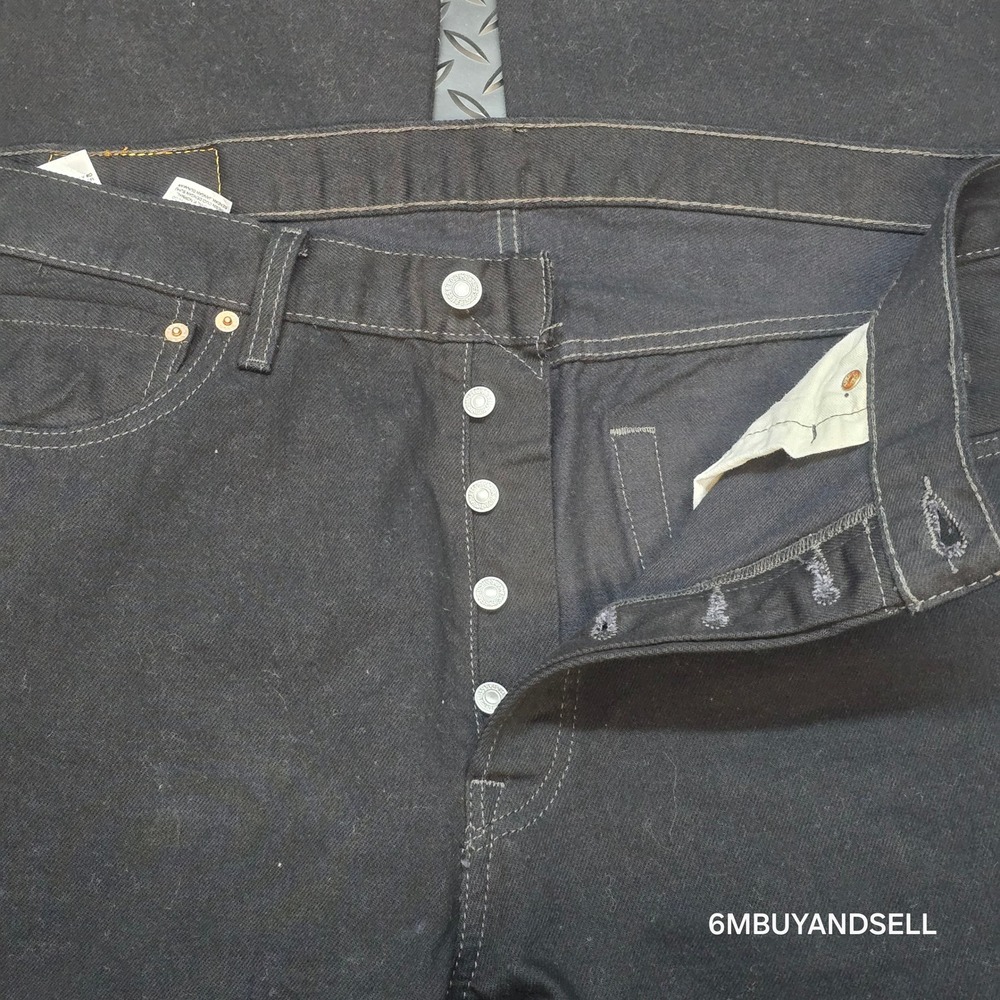Levis 501 Original Fit Mens Black Straight Leg Button Fly Jeans 36x34 00501-0660 - Picture 10 of 16